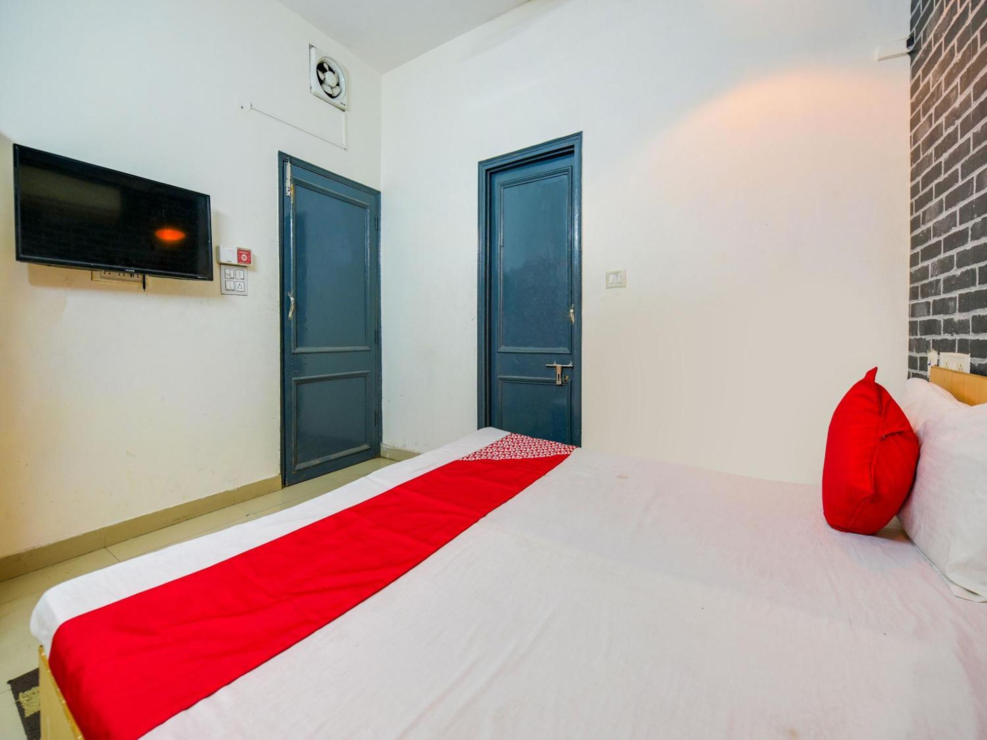 Hotel O Unique Delhi Home Stay Új-Delhi Kültér fotó