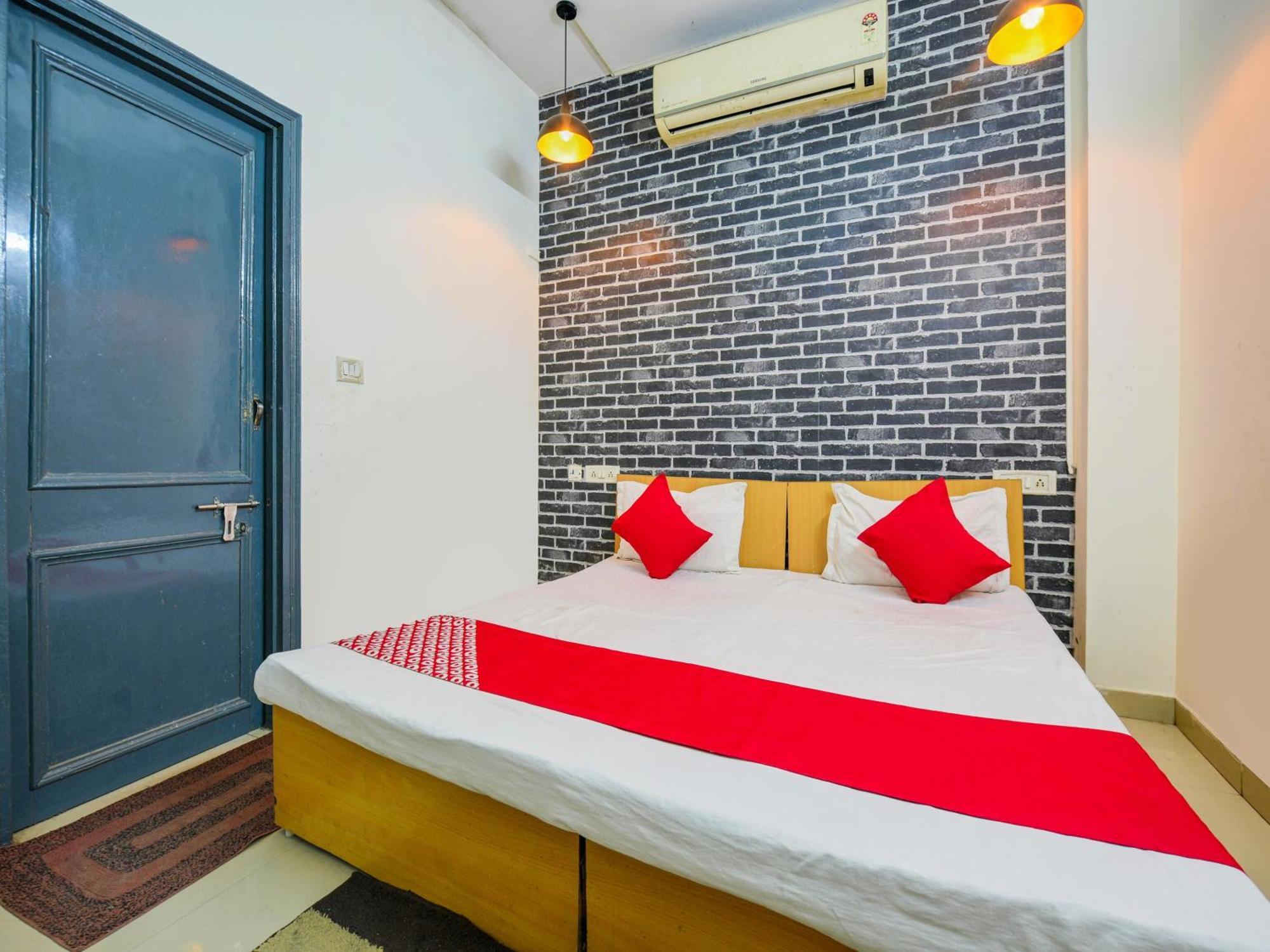 Hotel O Unique Delhi Home Stay Új-Delhi Kültér fotó